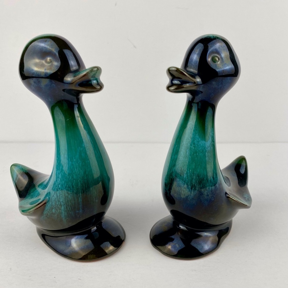 Vintage Blue Mountain Pottery Ducklings Lot of Two Green Black MCM 6” Figurines
